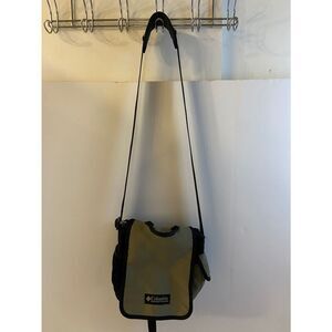Columbia crossbody mini messenger bag 11x11